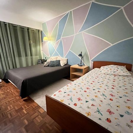 Grand Appartement Avec Balcon Et Parking Gratuit Sur Place Paris Exterior foto